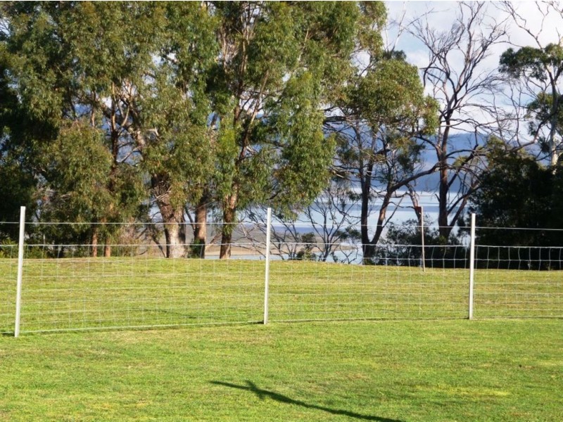 2 Anchorage Court, Clarence Point TAS 7270