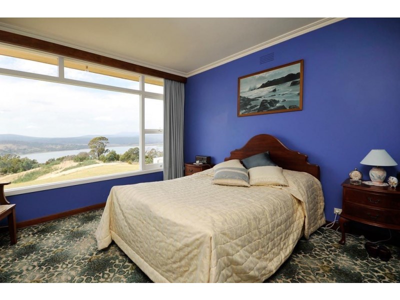 1824 West Tamar Highway, Rosevears TAS 7277