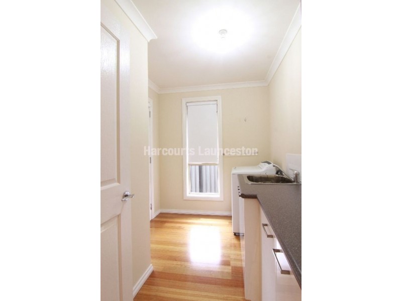 2/1 Beaton Street, Exeter TAS 7275