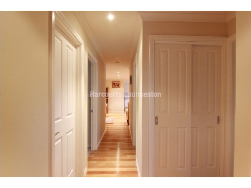 2/1 Beaton Street, Exeter TAS 7275