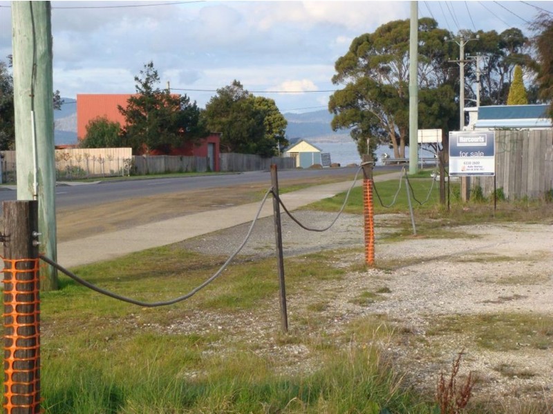 245 Flinders Street, Beauty Point TAS 7270