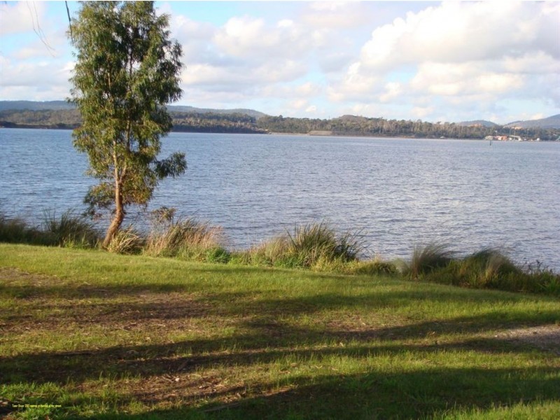 243 Flinders Street, Beauty Point TAS 7270