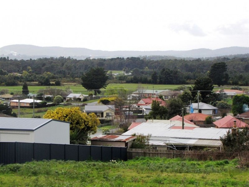 26 Brooklyn Street, Beaconsfield TAS 7270