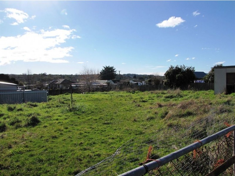 4 Sorell Street, Beaconsfield TAS 7270