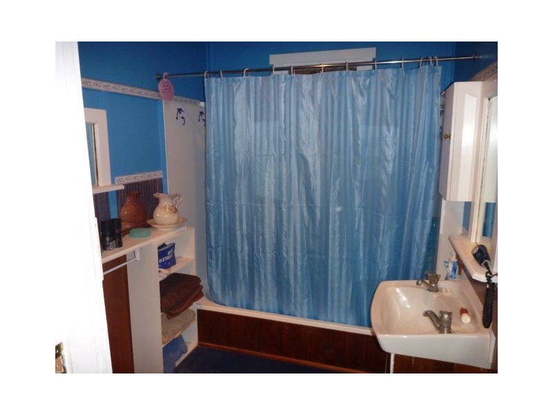 2 Taroona Street, Gravelly Beach TAS 7276