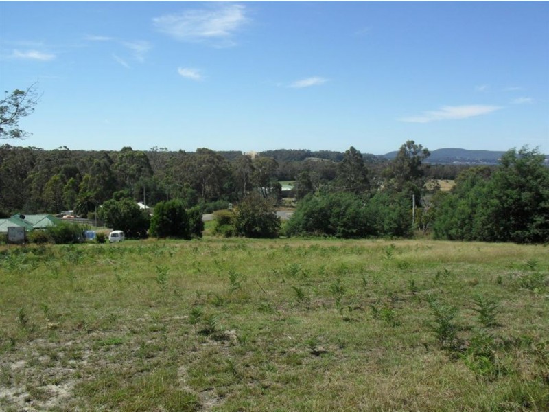 19 Bolton Street, Beaconsfield TAS 7270
