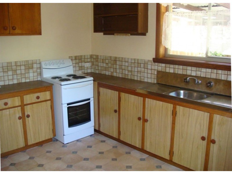 36 Grubb Street, Beaconsfield TAS 7270