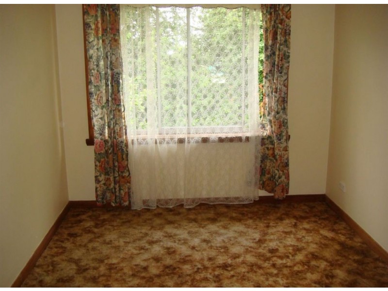 36 Grubb Street, Beaconsfield TAS 7270