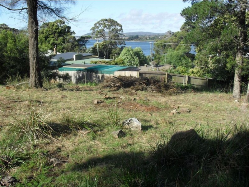 86 Sunset Boulevard, Clarence Point TAS 7270
