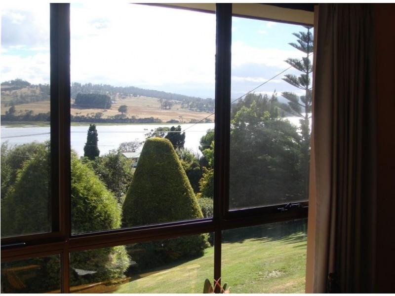 395 Rosevears Drive, Rosevears TAS 7277
