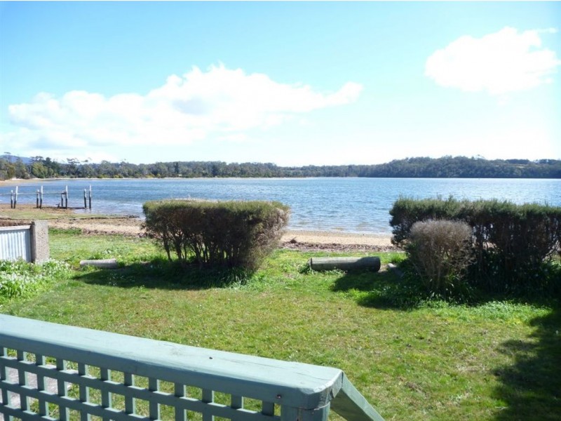 13 Lenborough Street, Beauty Point TAS 7270