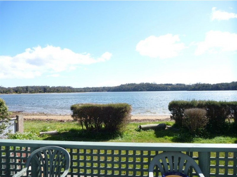 13 Lenborough Street, Beauty Point TAS 7270