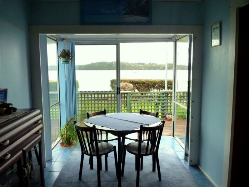 13 Lenborough Street, Beauty Point TAS 7270