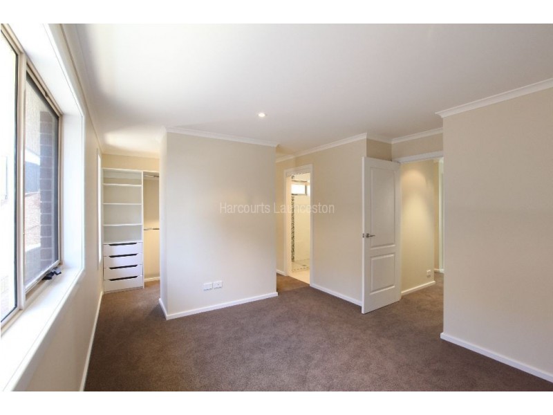 9 Orchard Avenue, Legana TAS 7277