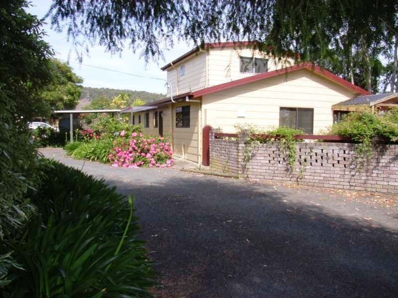 31 Crowther Street, Beaconsfield TAS 7270