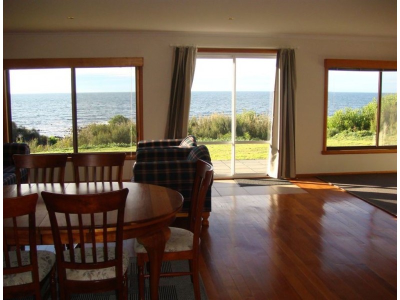 Greens Beach TAS 7270