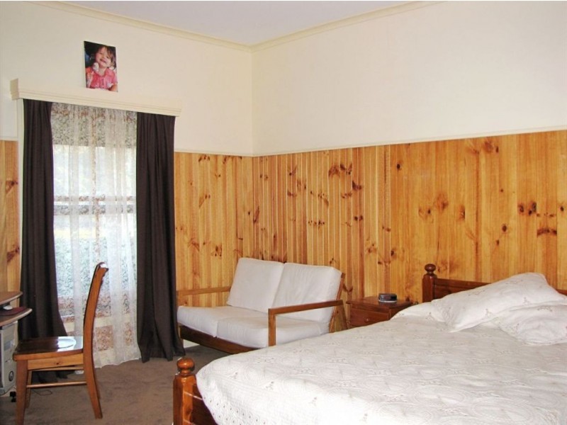 18 Archer Street, Beaconsfield TAS 7270