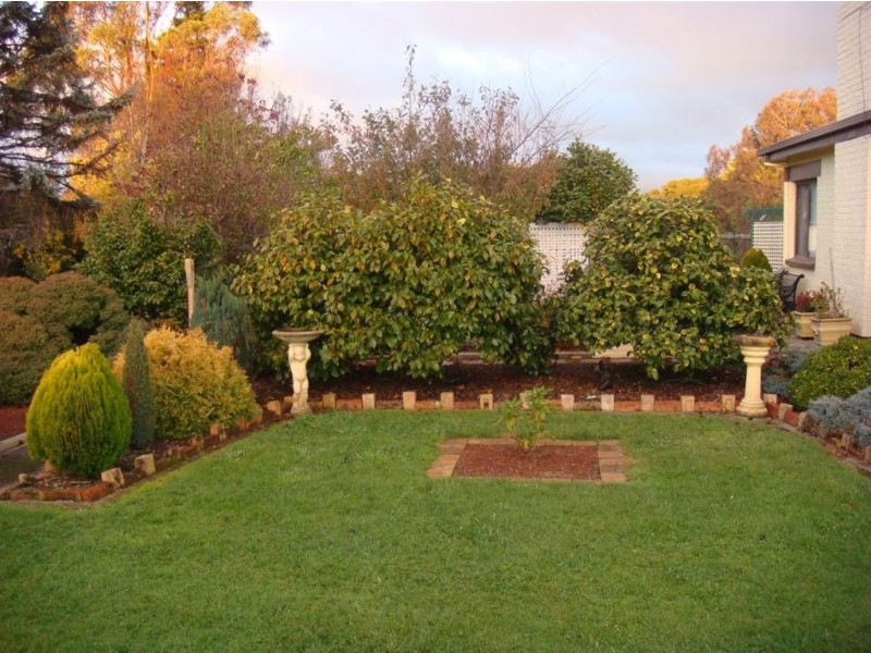 5 Henn Street, Beaconsfield TAS 7270