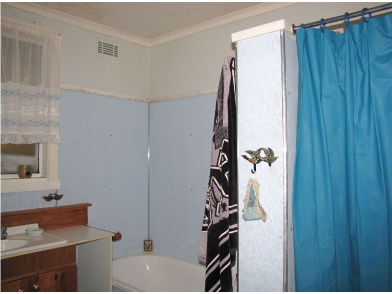 72 Clarence Point Road, Clarence Point TAS 7270