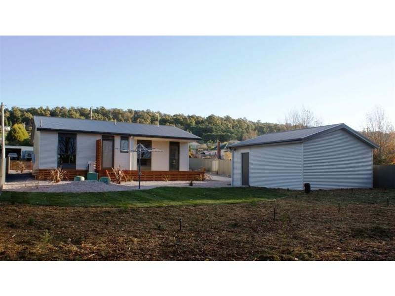 80 Weld Street, Beaconsfield TAS 7270