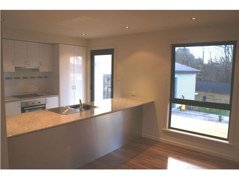 80 Weld Street, Beaconsfield TAS 7270