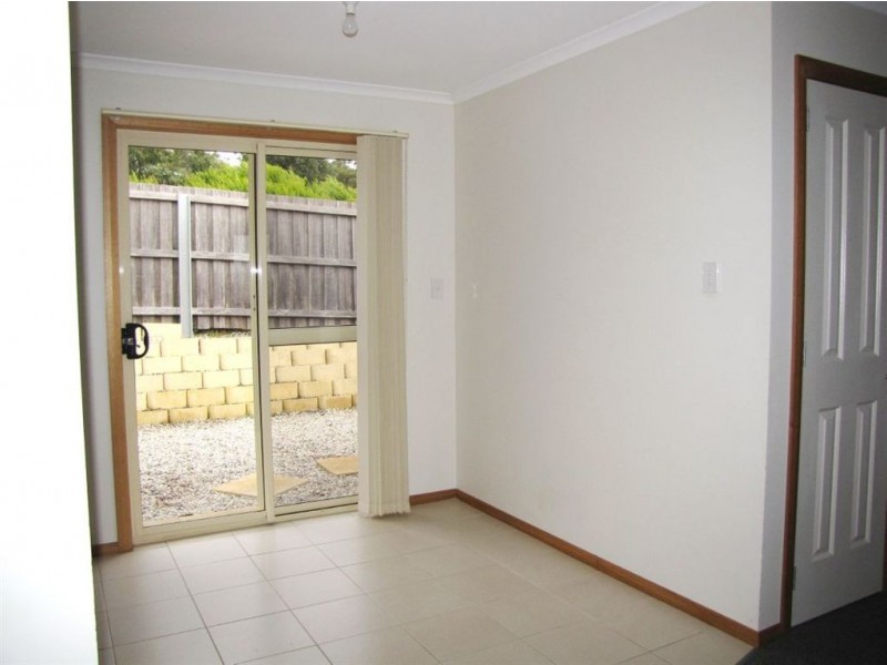 2/1 Cosgrove Court, Beauty Point TAS 7270