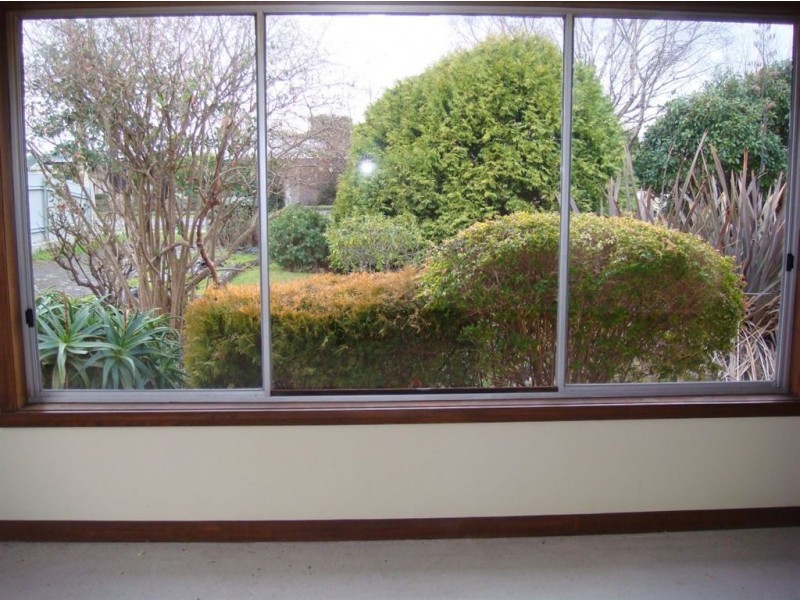 253 Flinders Street, Beauty Point TAS 7270