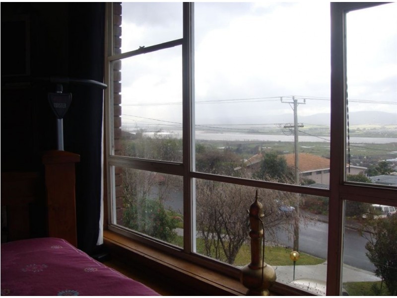 33 Rannoch Ave, Riverside TAS 7250