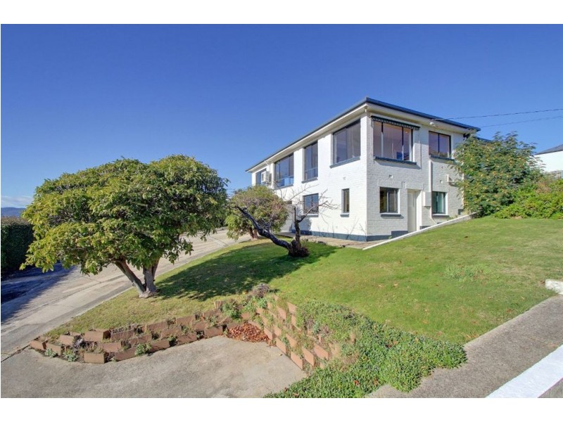 156 Oxford Street, Beauty Point TAS 7270