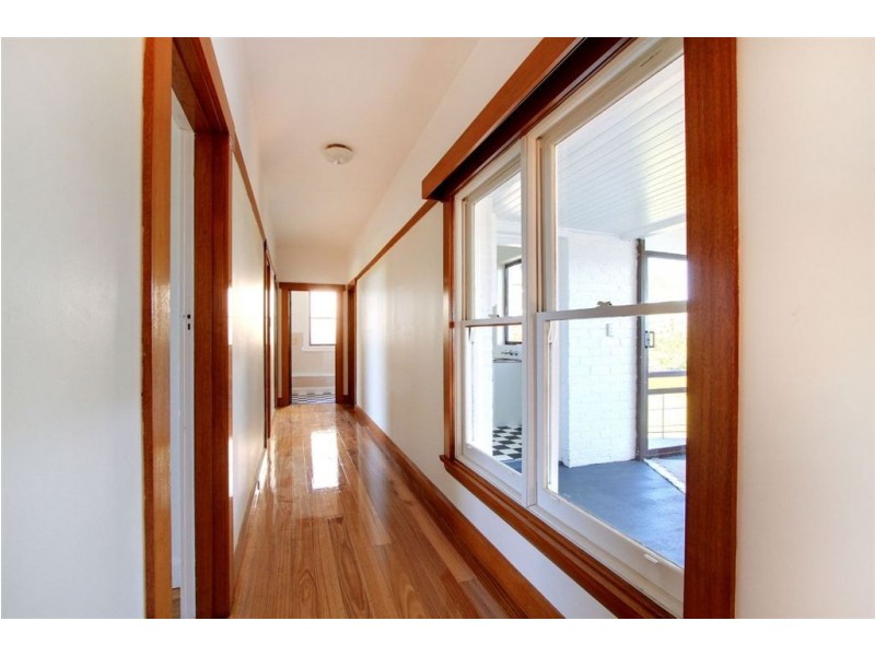 156 Oxford Street, Beauty Point TAS 7270