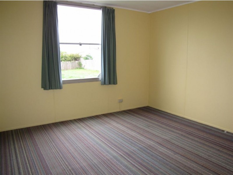42 Scott Street, Beauty Point TAS 7270