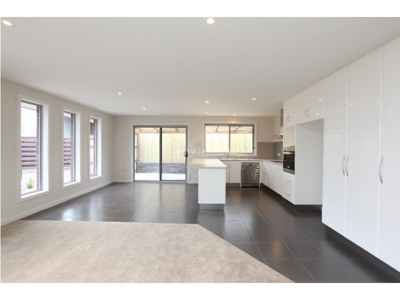 1/16 Andros Place, Legana TAS 7277