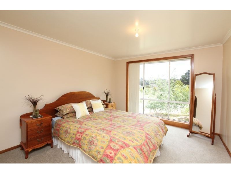 60 Charles Street, Beauty Point TAS 7270