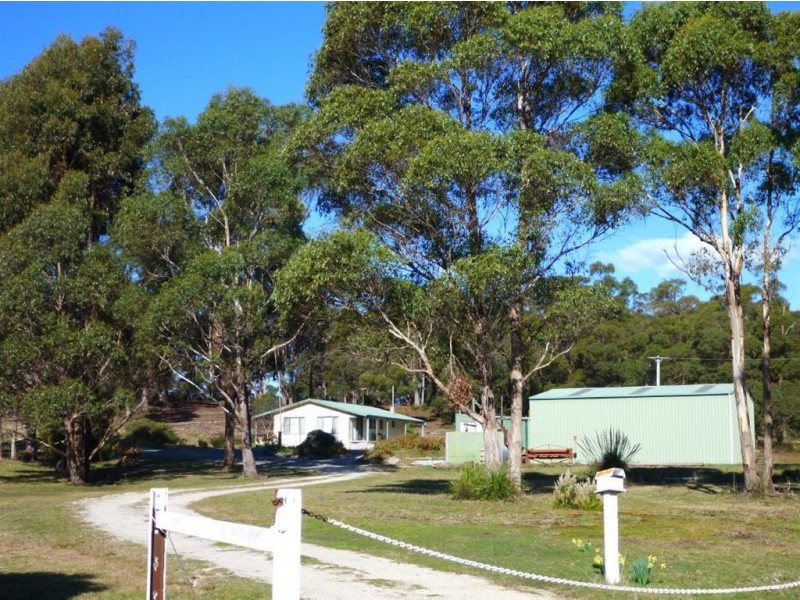 58 Charles Street, Beauty Point TAS 7270