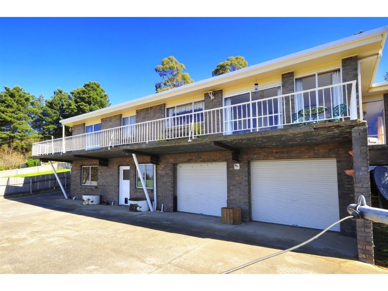 14 Brooklyn Street, Beaconsfield TAS 7270