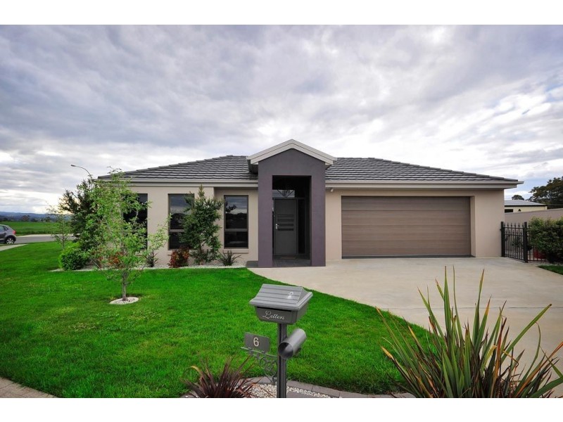 6 Sarinda Close, Newnham TAS 7248