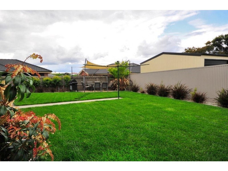 6 Sarinda Close, Newnham TAS 7248