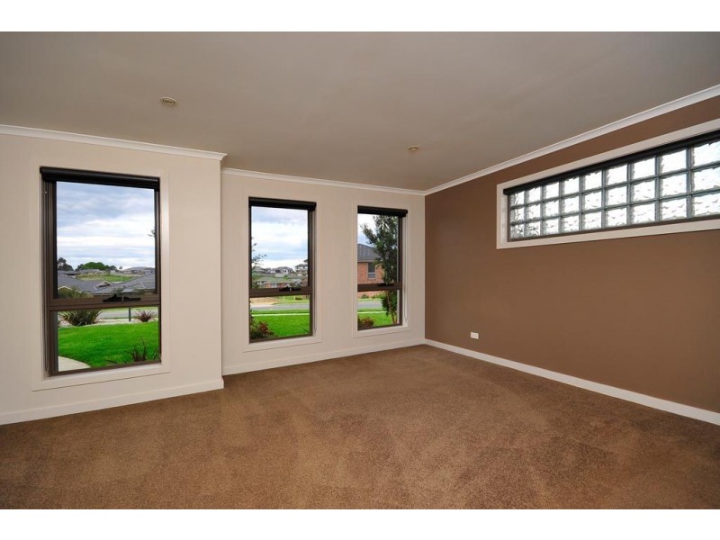 6 Sarinda Close, Newnham TAS 7248