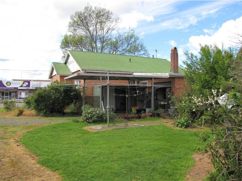 63 Main Road, Exeter TAS 7275