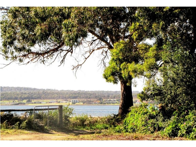 871B Foreshore Road, Kelso TAS 7270