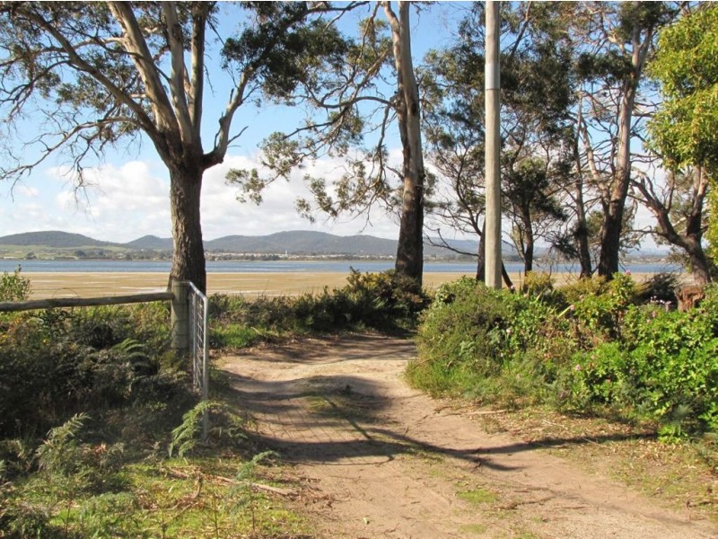 871B Foreshore Road, Kelso TAS 7270