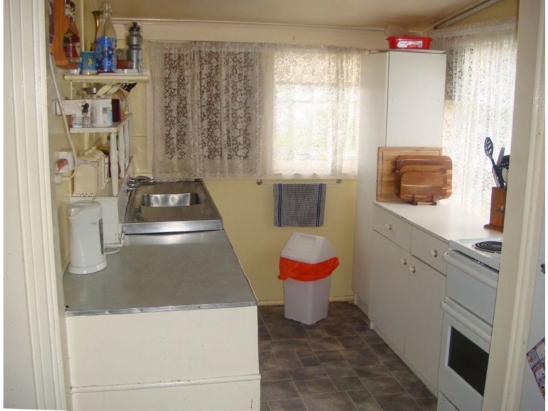 10 Fysh Street, Beaconsfield TAS 7270