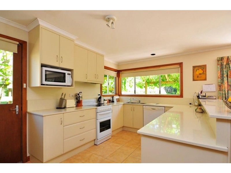 51 Bonnie Beach Road, Kayena TAS 7270