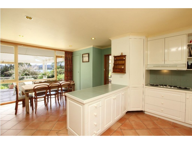 42 Beach Road, Legana TAS 7277