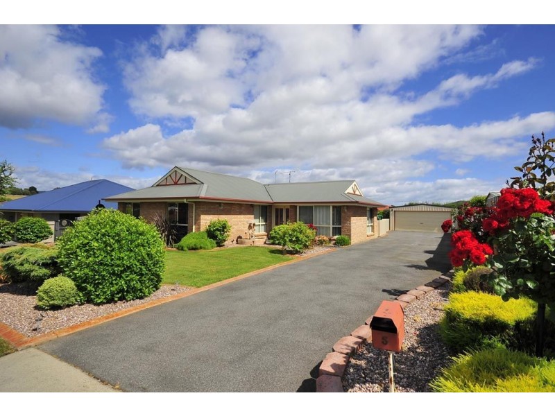 5 Wongarra Ave, Legana TAS 7277