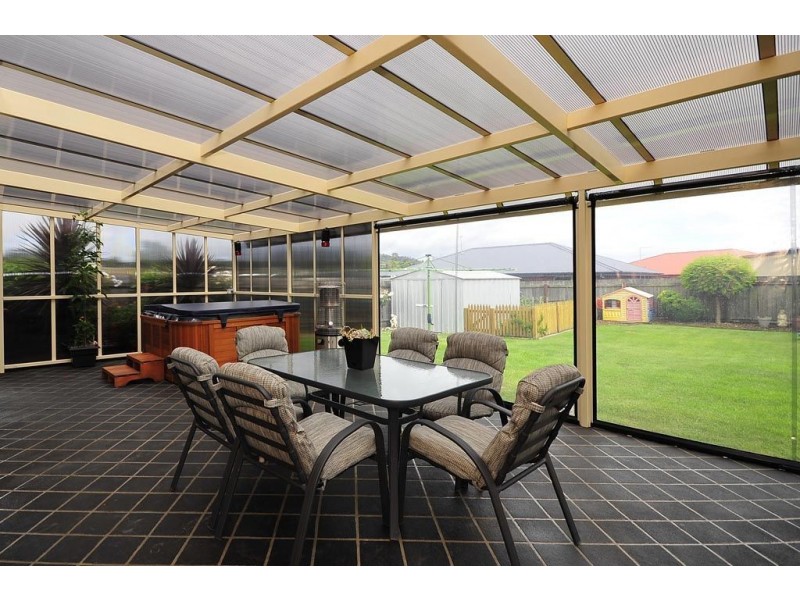 5 Wongarra Ave, Legana TAS 7277