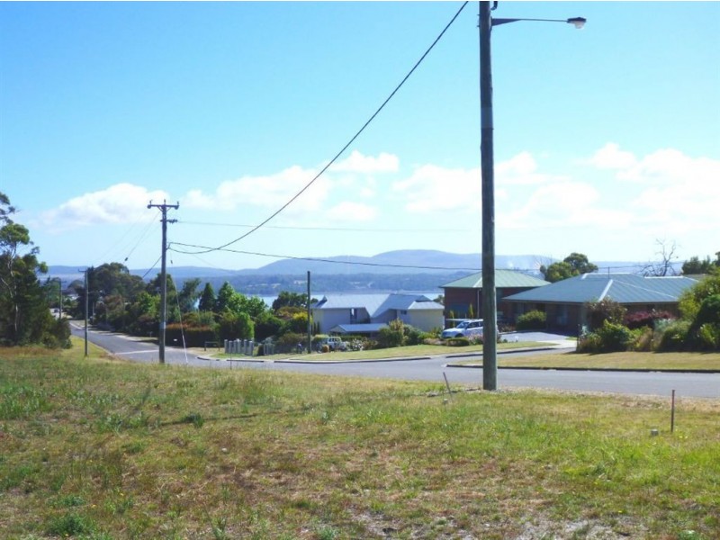 Lot 7 Oxford Street, Beauty Point TAS 7270