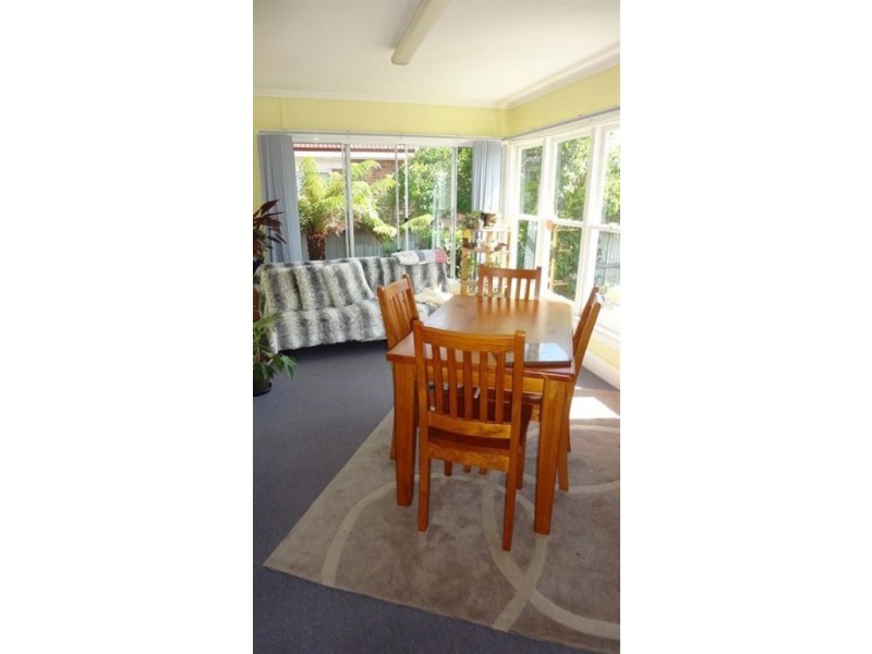 16 Jellico Street, Mowbray TAS 7248