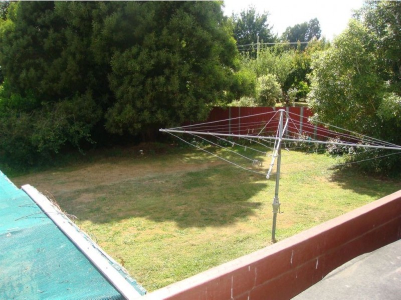 24 Douglas Street, Beaconsfield TAS 7270