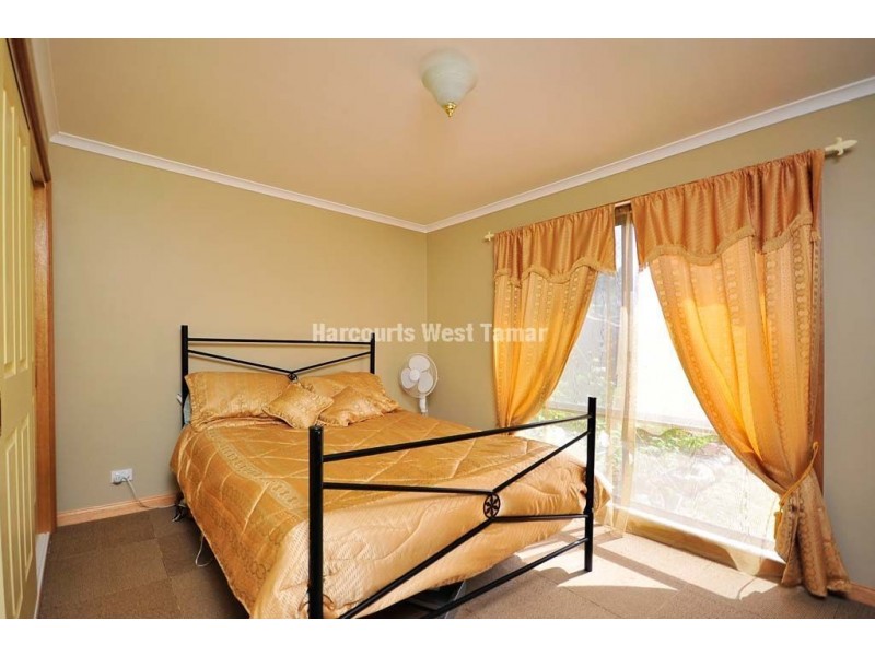 17 Possum Road, Beaconsfield TAS 7270